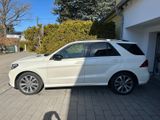 Mercedes-Benz GLE 350 d 4MATIC - - Mercedes-Benz GLE 350 aus 2015