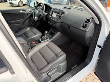 Volkswagen Tiguan - 9