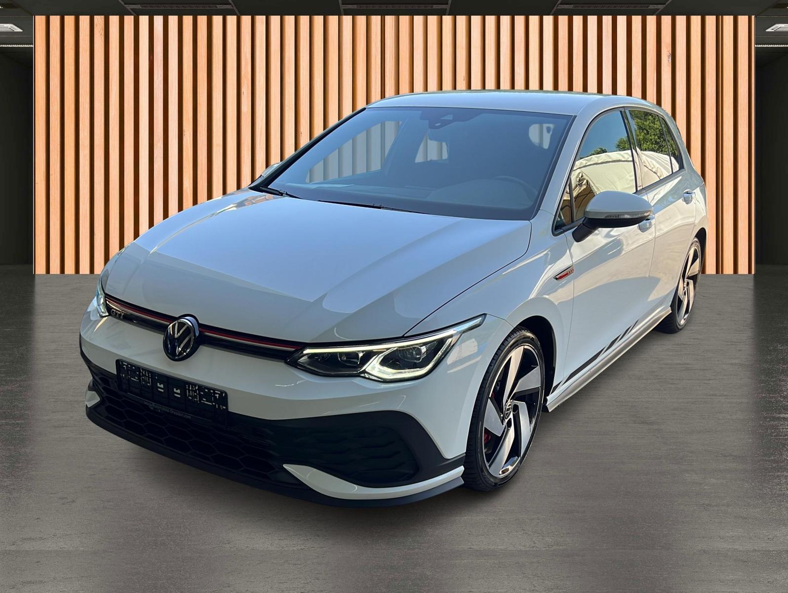Volkswagen Golf 2.0 TSI GTI Clubsport*Navi*DAB*LED*KeyGo, миниатюра 2