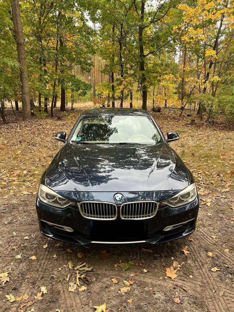 BMW 320