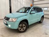 Suzuki Grand Vitara 1.9 DDIS Comfort 4x4 - blaue Suzuki Grand Vitara