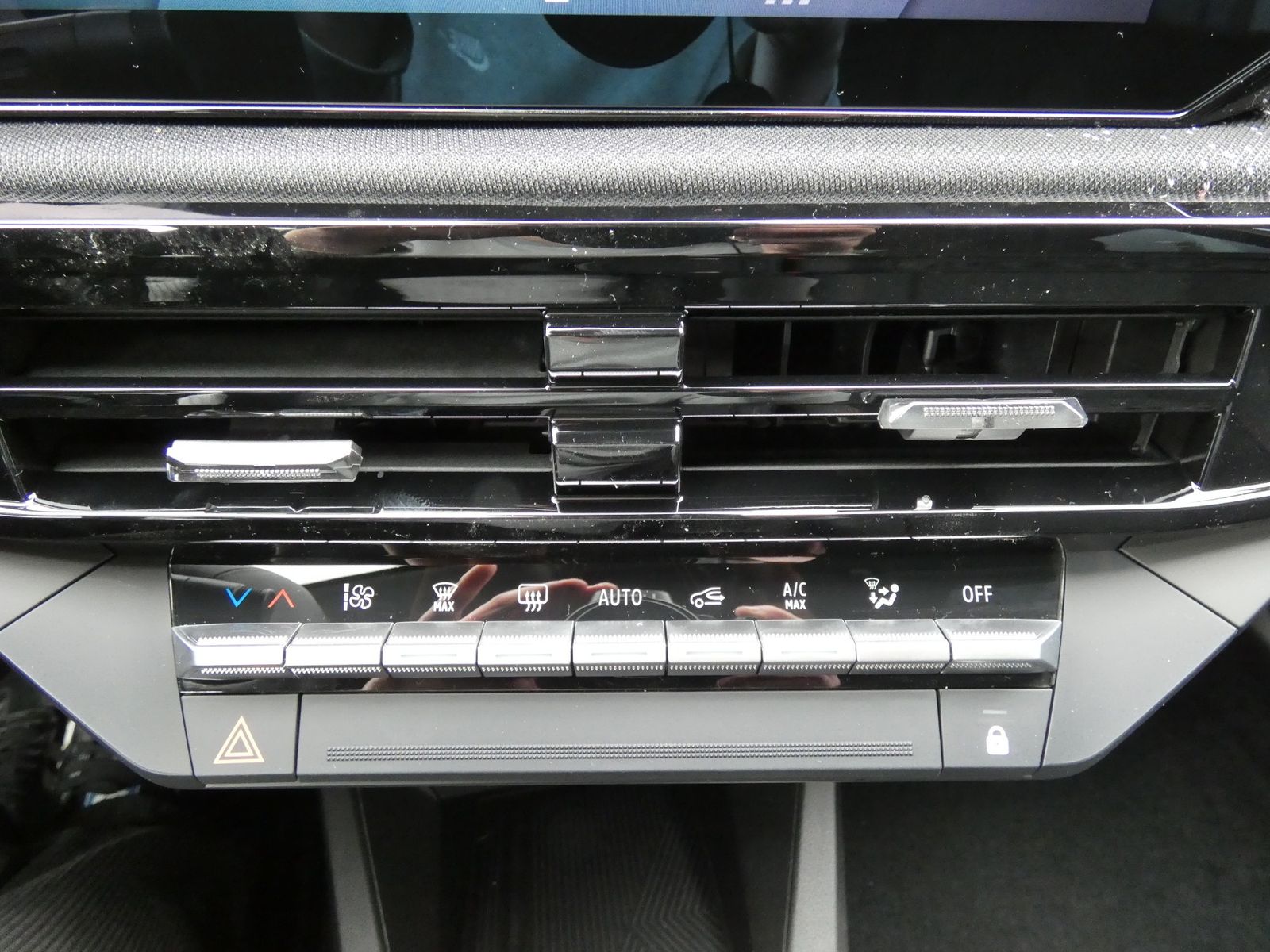 Renault Clio - Bild 18