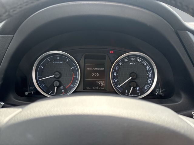 Auris Life+ *Klimaautom+SHZ+Rückfahrkam.+Temp+PD