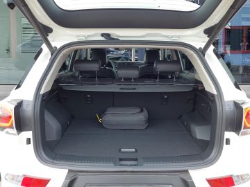 Ssangyong Korando e-Motion Titanium Plus Navi°ACC°RFK°SHZ°
