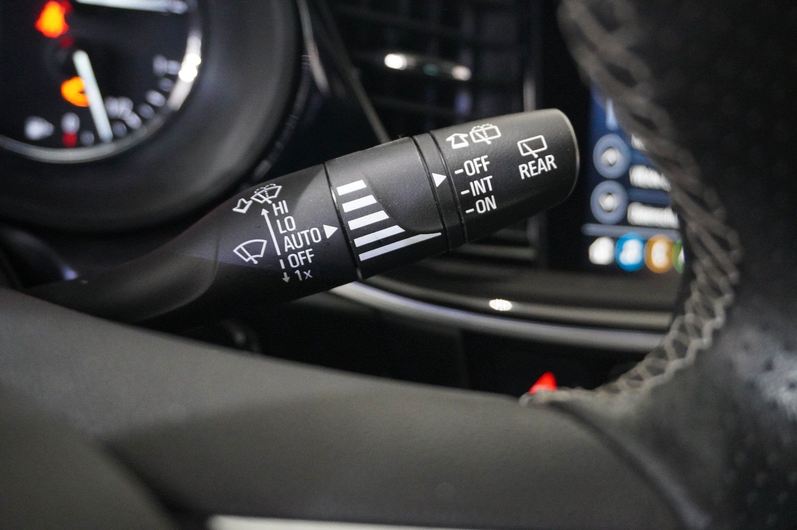 Fahrzeugabbildung Opel Insignia B ST 2.0D ULTIMATE NAVI/OPC/KAMERA/HUD