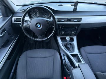 BMW 318 - 11
