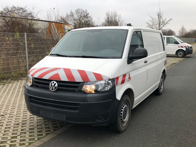 Volkswagen T5 Transporter 4Motion Kasten Regaleinbau 8-fach