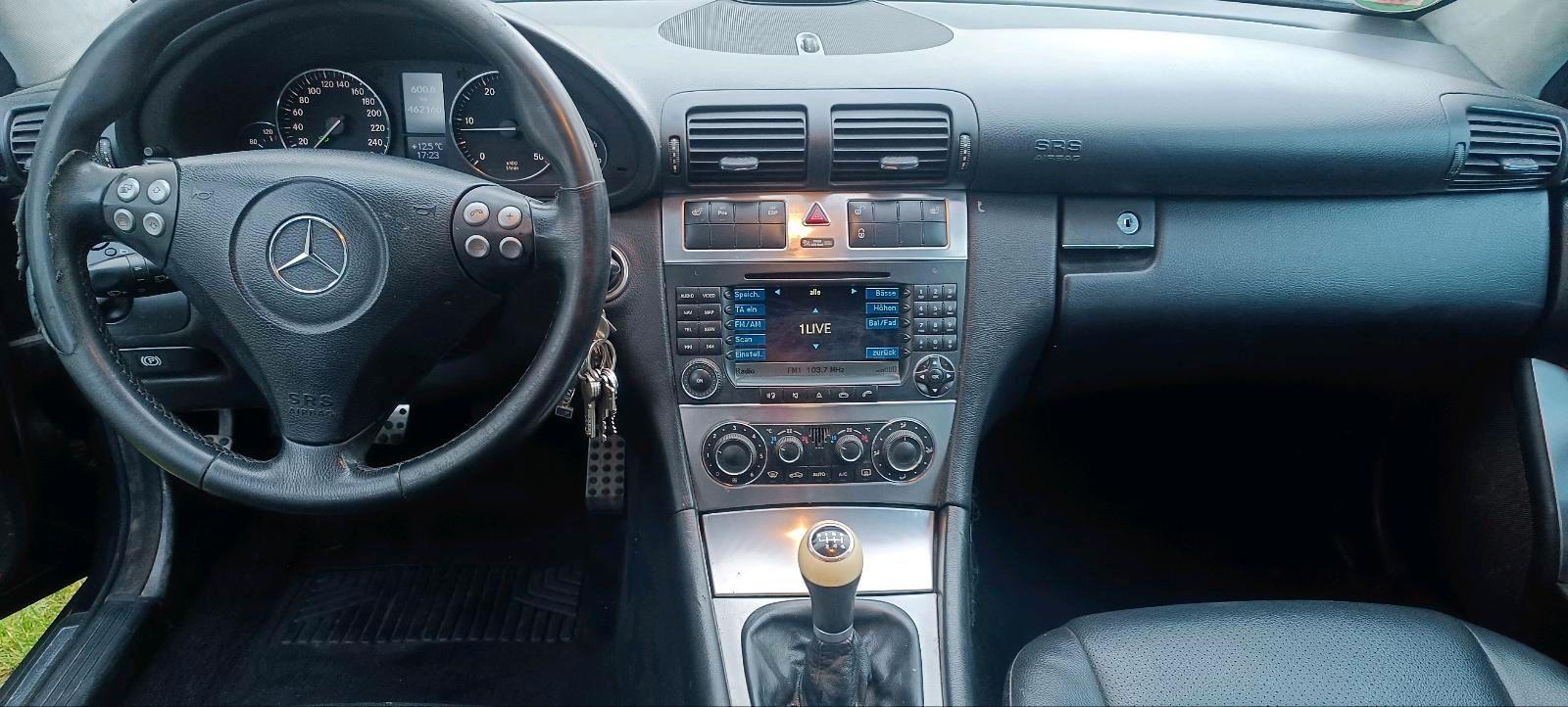 Mercedes-Benz C220 2006 — photo 9