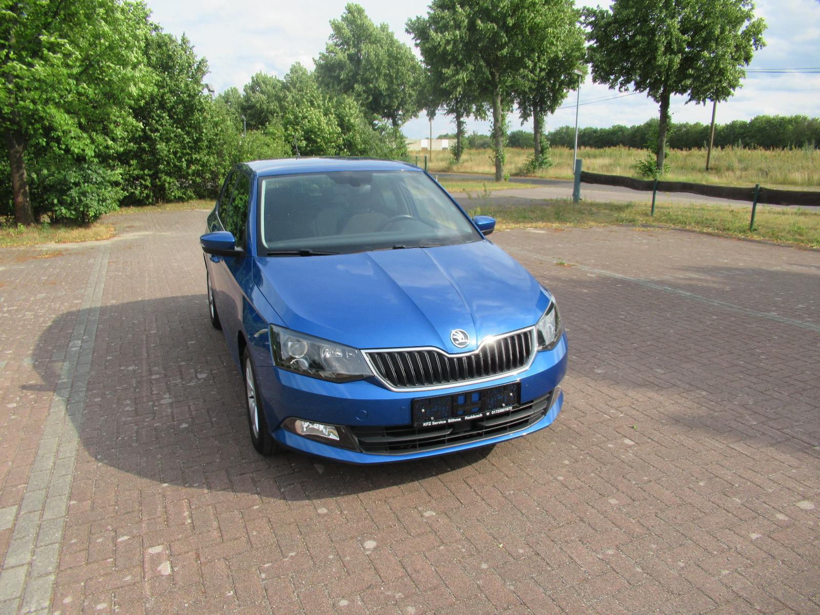 Skoda Fabia Style 1,2 TSI PDC SHZ Led Klimaauto.DAB