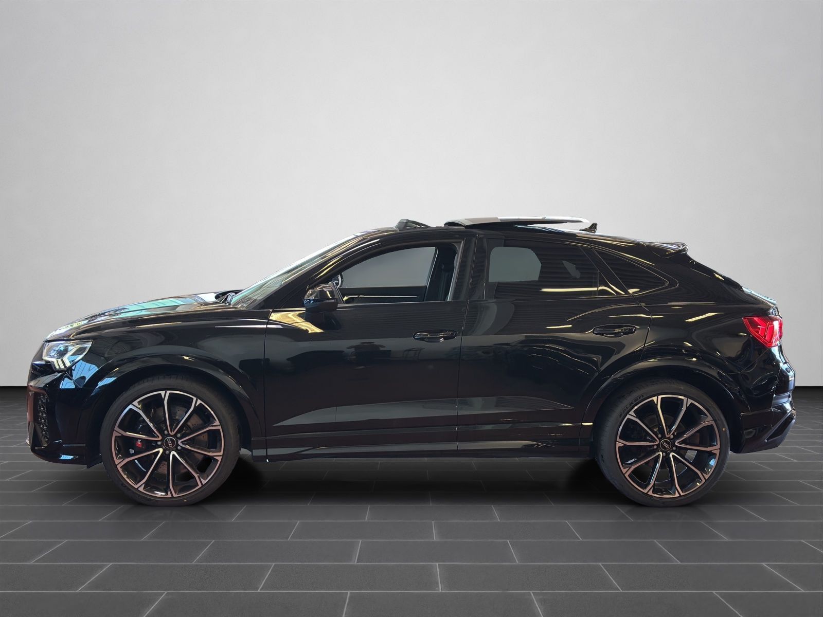 Audi RSQ3 - Bild 8
