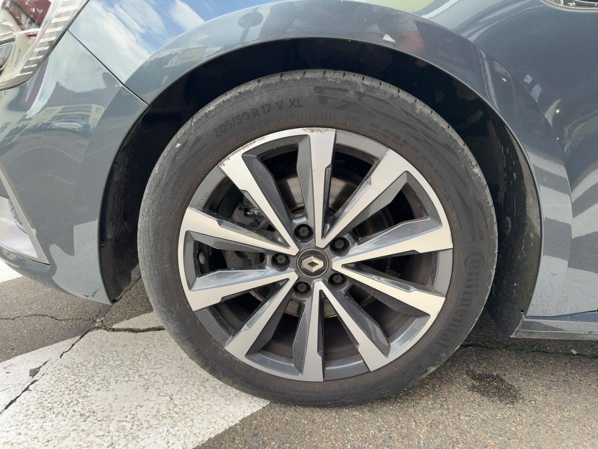 Fahrzeugabbildung Renault Megane R.S. LINE TCe 160 EDC Head-Up SHZ