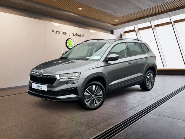 Skoda Karoq 1.5 TSI DRIVE MATRIX NAVI AHK SHZ PDC RÜFA