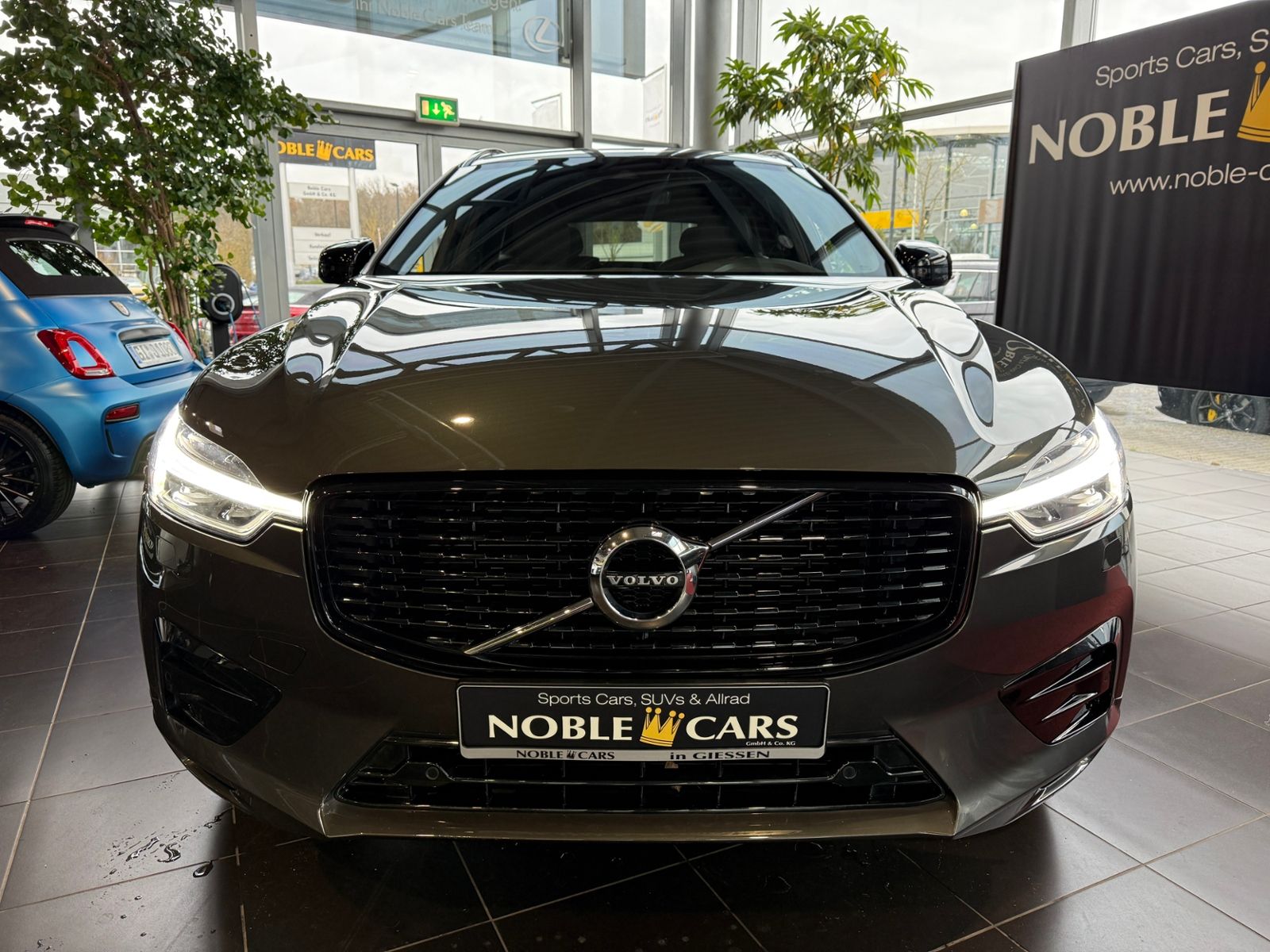 Fahrzeugabbildung Volvo XC60 R Design AWD AHK LED NAVI