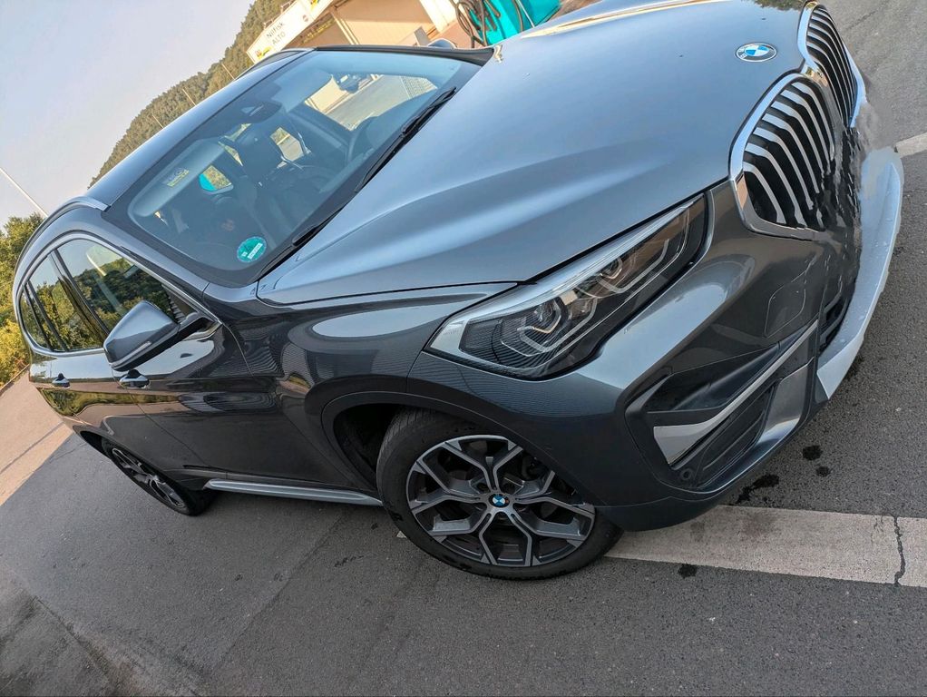 Image of BMW X1
