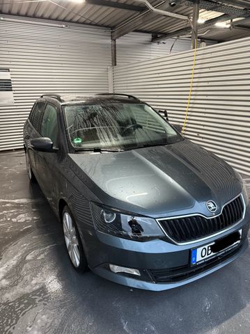 Skoda Fabia 1.2 Combi *Pano*Sportpaket*8-fach*Carplay*