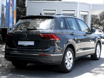 Volkswagen Tiguan - 7