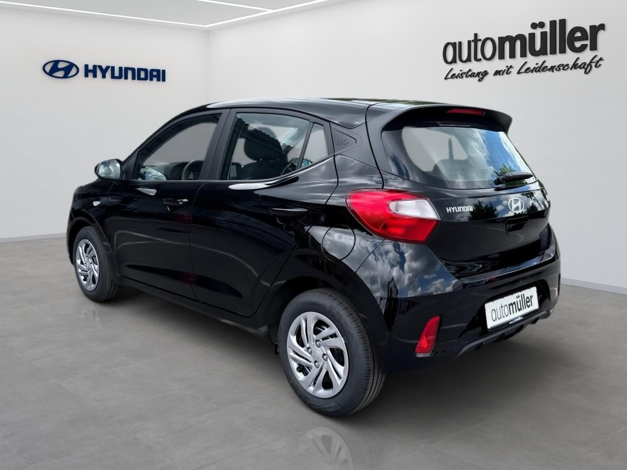 Fahrzeugabbildung Hyundai i10 SELECT Kam. LM Navi PDC SpurH
