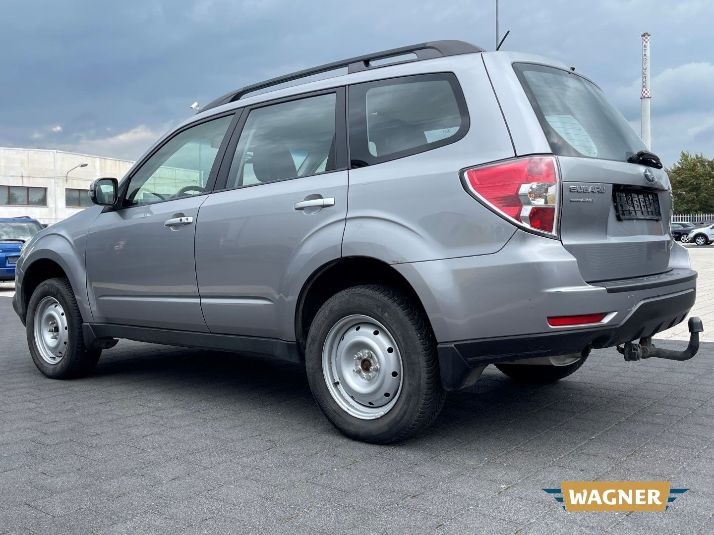 Fahrzeugabbildung Subaru Forester Active 2.0D DPF Motorschaden