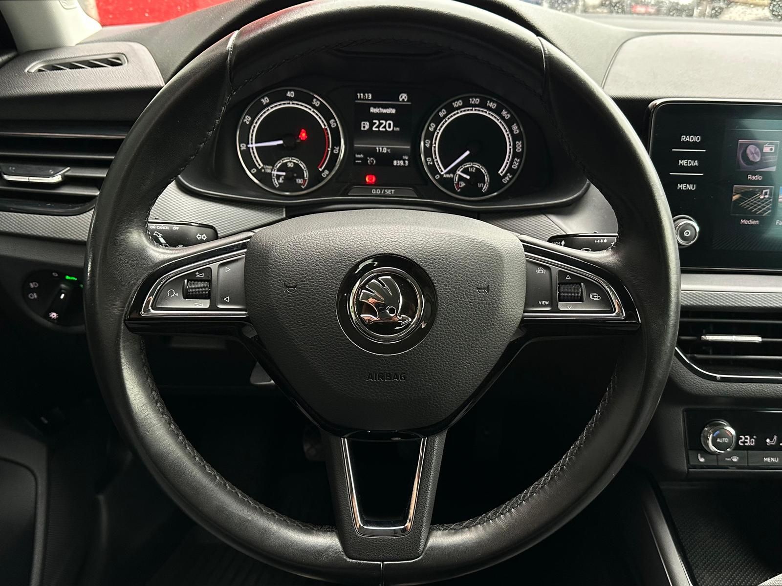 SKODA Scala 1.0TSI AMBITION* LED#PDC#SHZ#TEMP#SPUR#DAB - Image 11