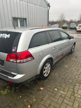 Opel Vectra Caravan 1.9 CDTI Sport 110kW - Opel Vectra aus 2006: 1.9