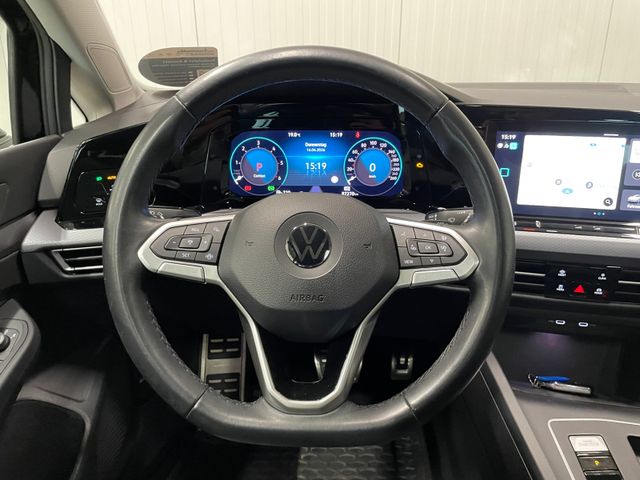 Golf VIII Variant Active 2.0 TDI DSG AHK