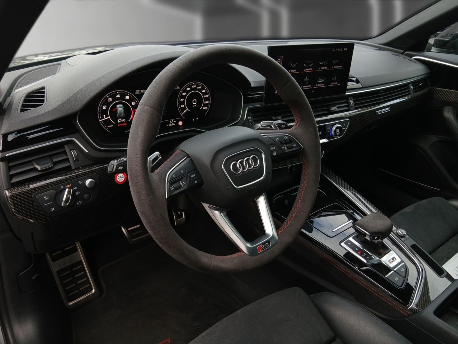Audi RS4 - Bild 21