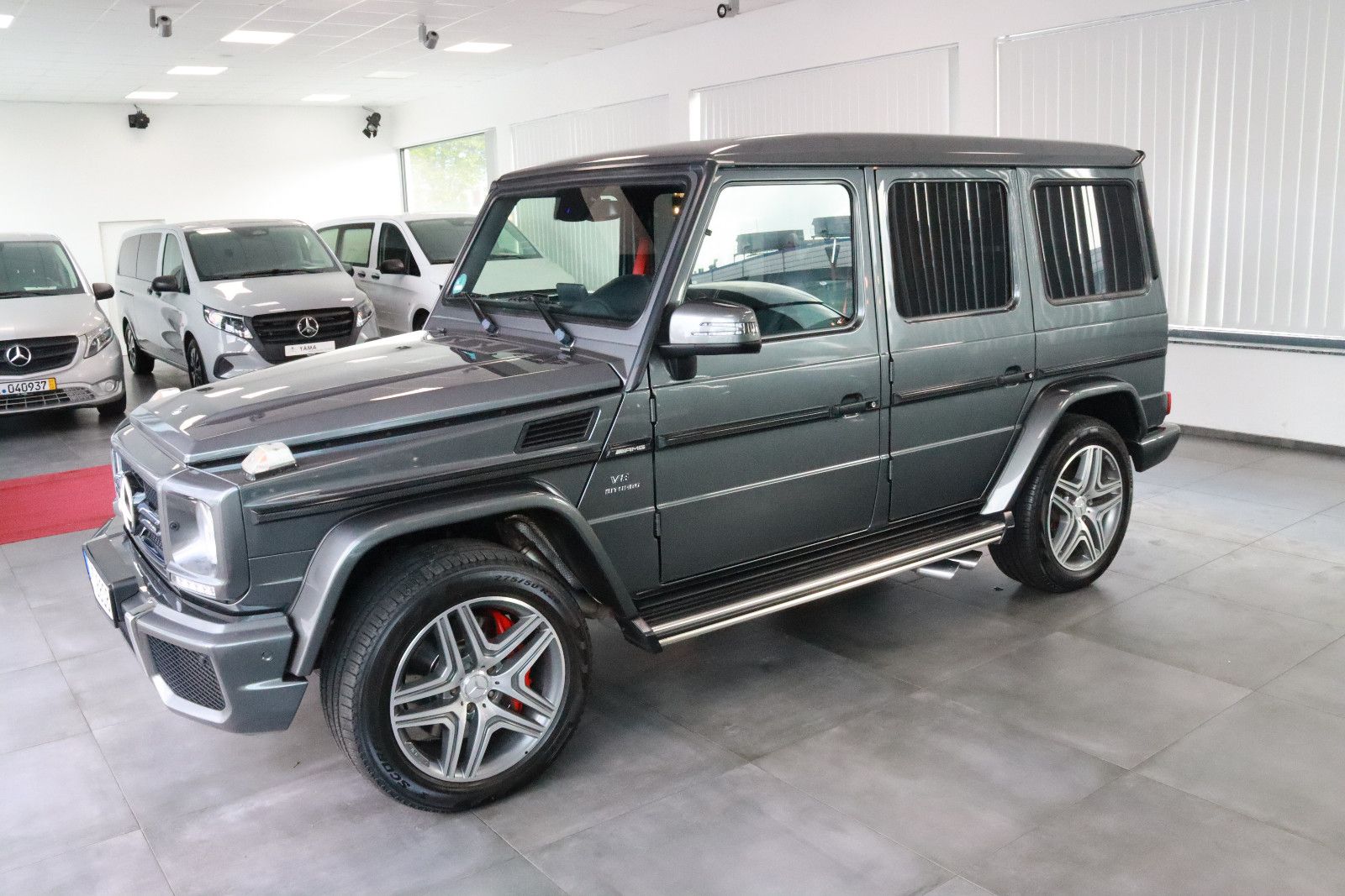 MERCEDES-BENZ G 63 AMG * STERNE GARANTIE *