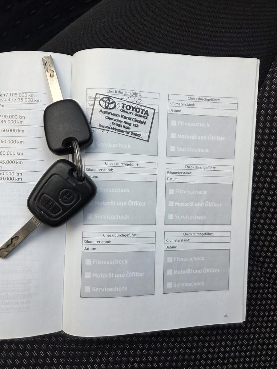 Toyota Aygo AYGO Cool 1.0 /KLIMAANLAGE/CD SPIELER