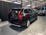 Volvo XC90 Momentum/ 7 Sitzer /AWD/ Bussines/ Pano - Volvo XC90 Gebrauchtwagen in Düsseldorf