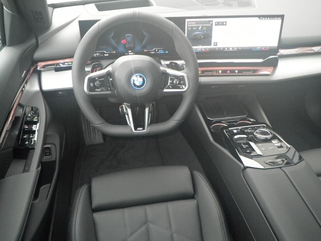 BMW 530 e Touring Sportpaket HUD AHK-klappbar AHK El