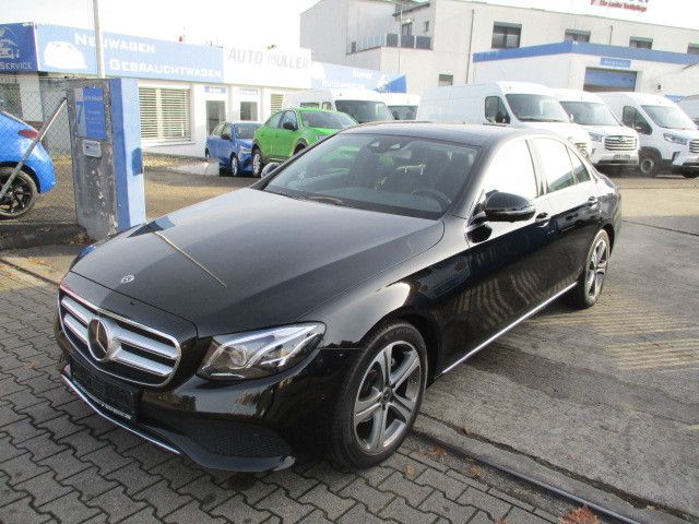 MERCEDES-BENZ E 220 d.Avantgarde.Leder.Navi.Voll.