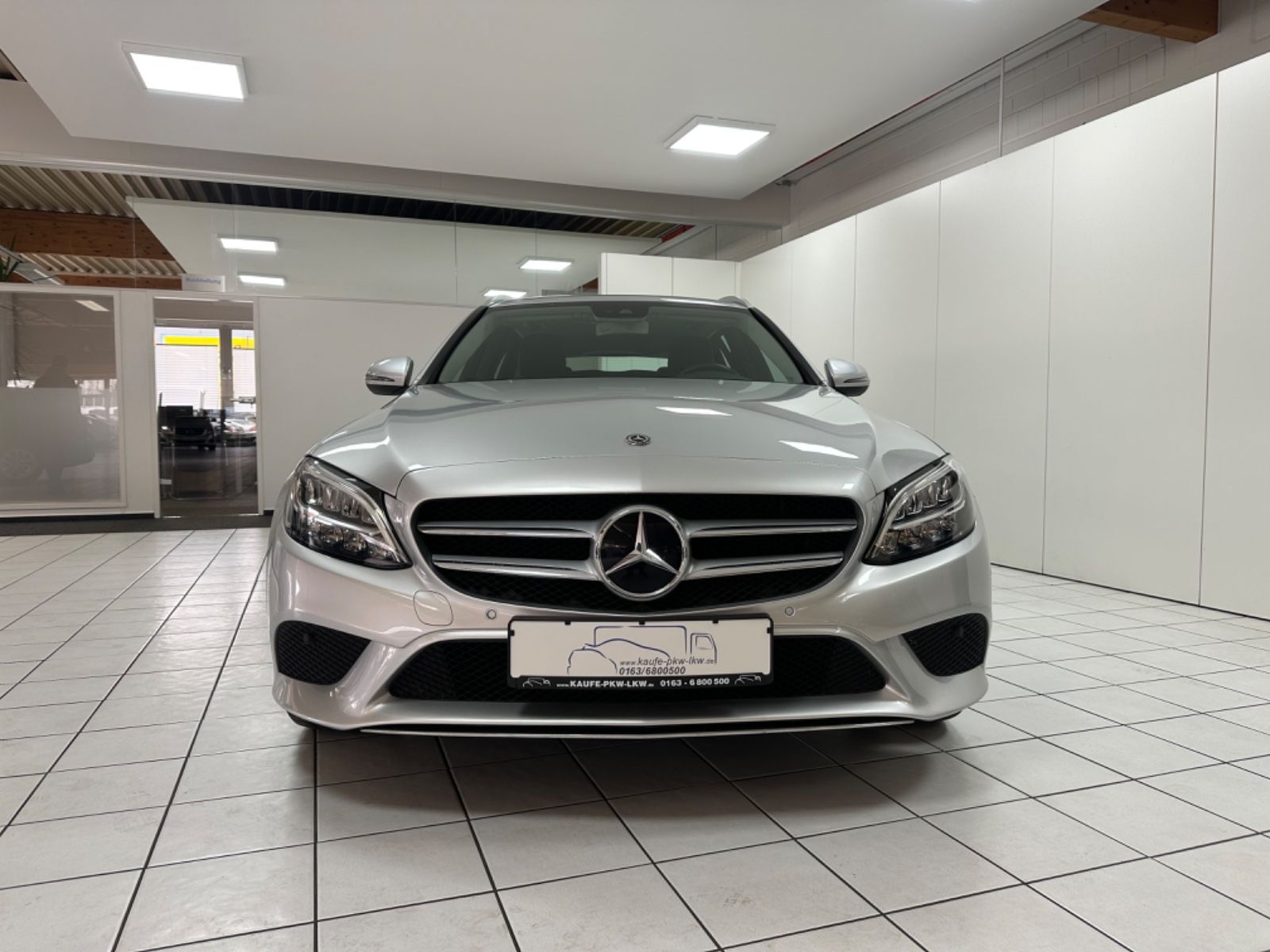 Fahrzeugabbildung Mercedes-Benz C 220 C -Klasse Avantgarde
