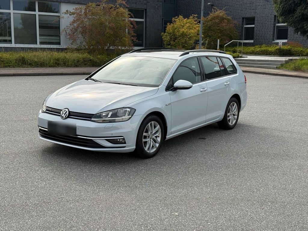 Image of Volkswagen Golf