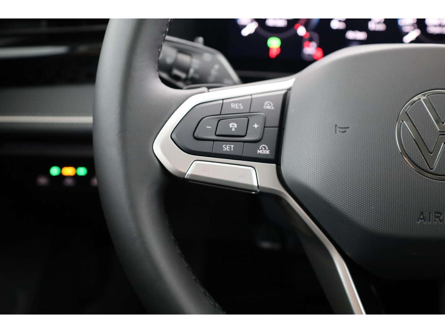 Volkswagen Passat - Bild 15