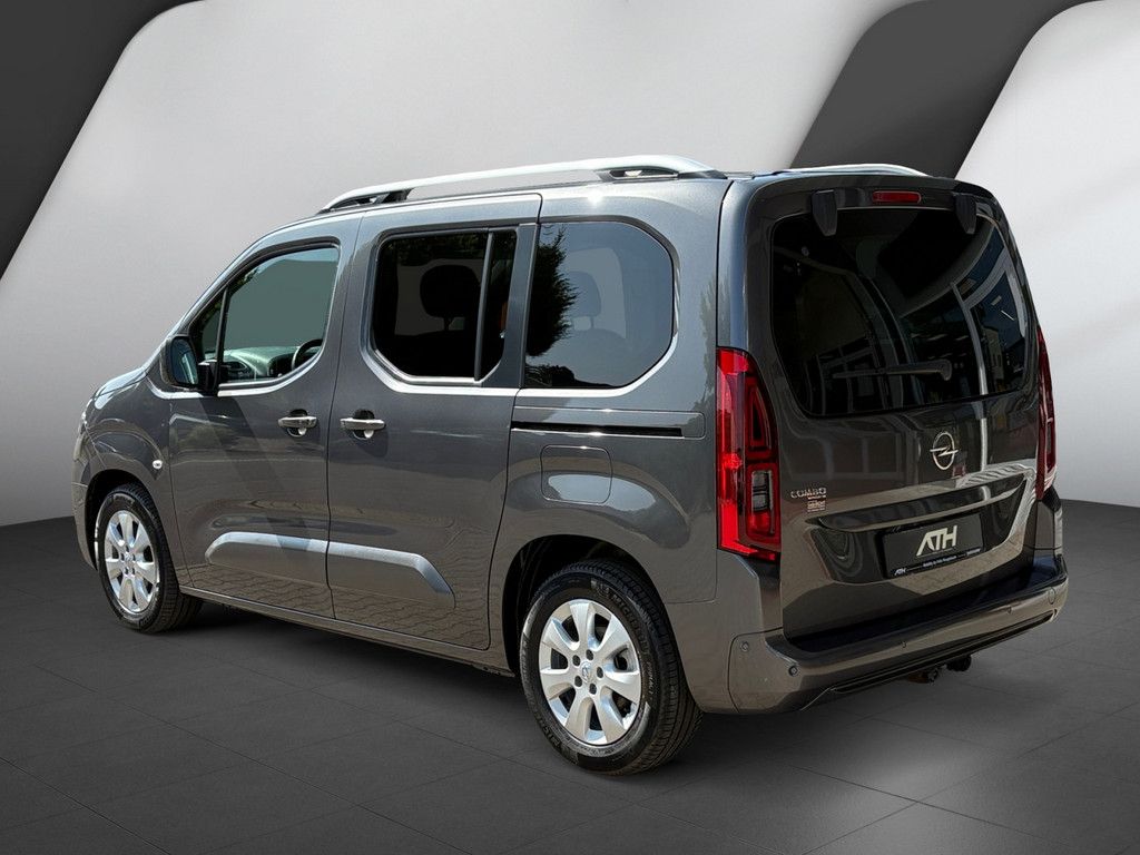 Fahrzeugabbildung Opel Combo Life E 1.5 Innovation