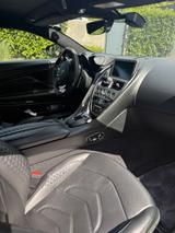Aston Martin DBS 5.2 V12 Superleggera - Aston Martin DBS: Superleggera