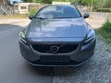 Volvo V40 Momentum - Volvo V40 mit Diesel-Antrieb: Kleinwagen