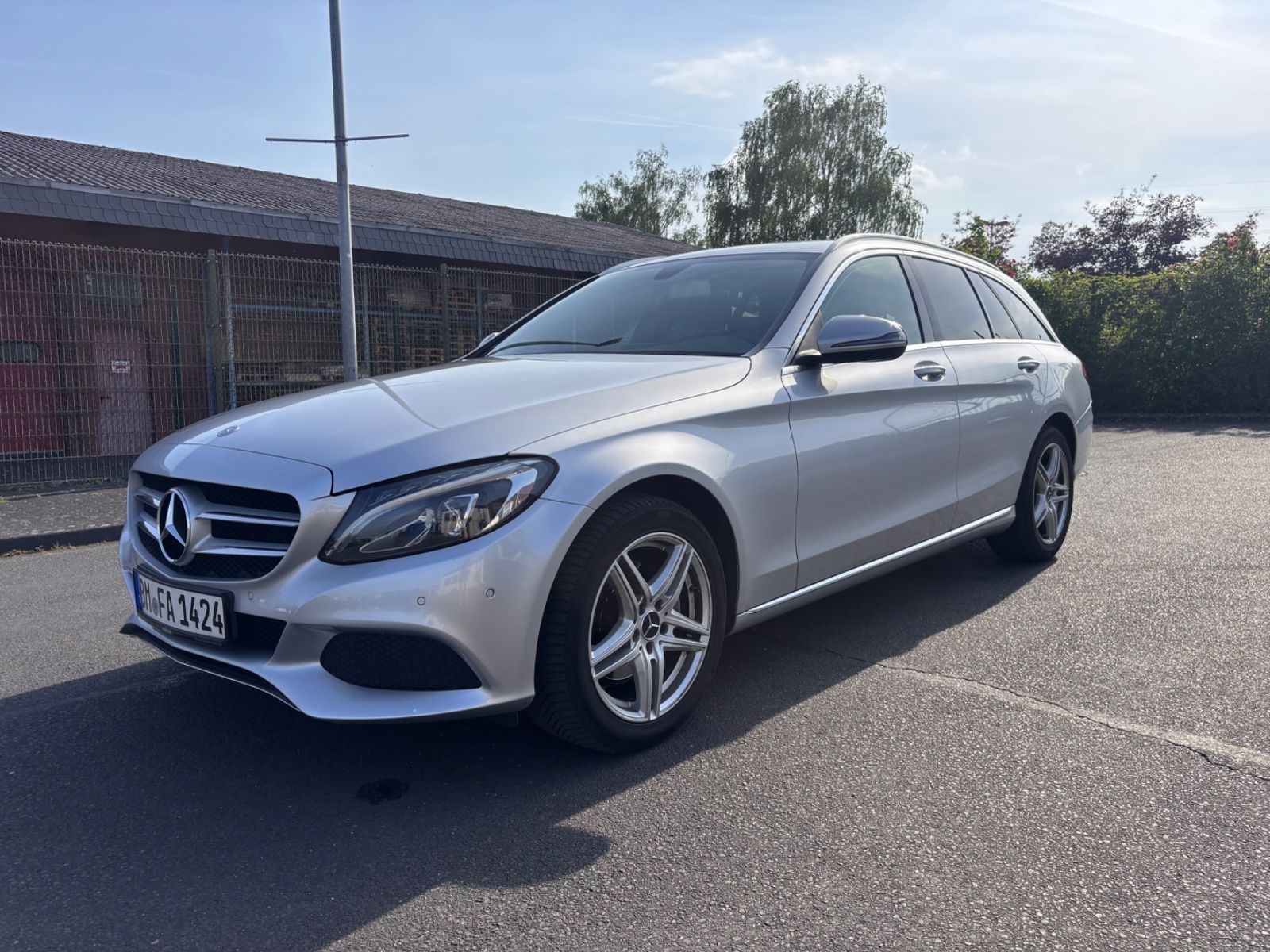 MERCEDES-BENZ C 220 d Automatik 7G Avantgarde TOP