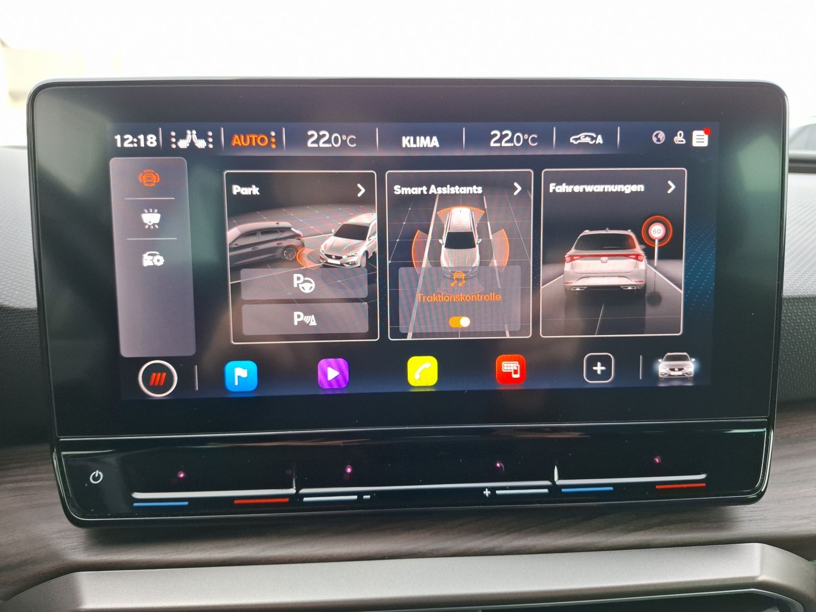 Fahrzeugabbildung SEAT Leon ST TSI Xcellence LED Navi ACC RFK SH