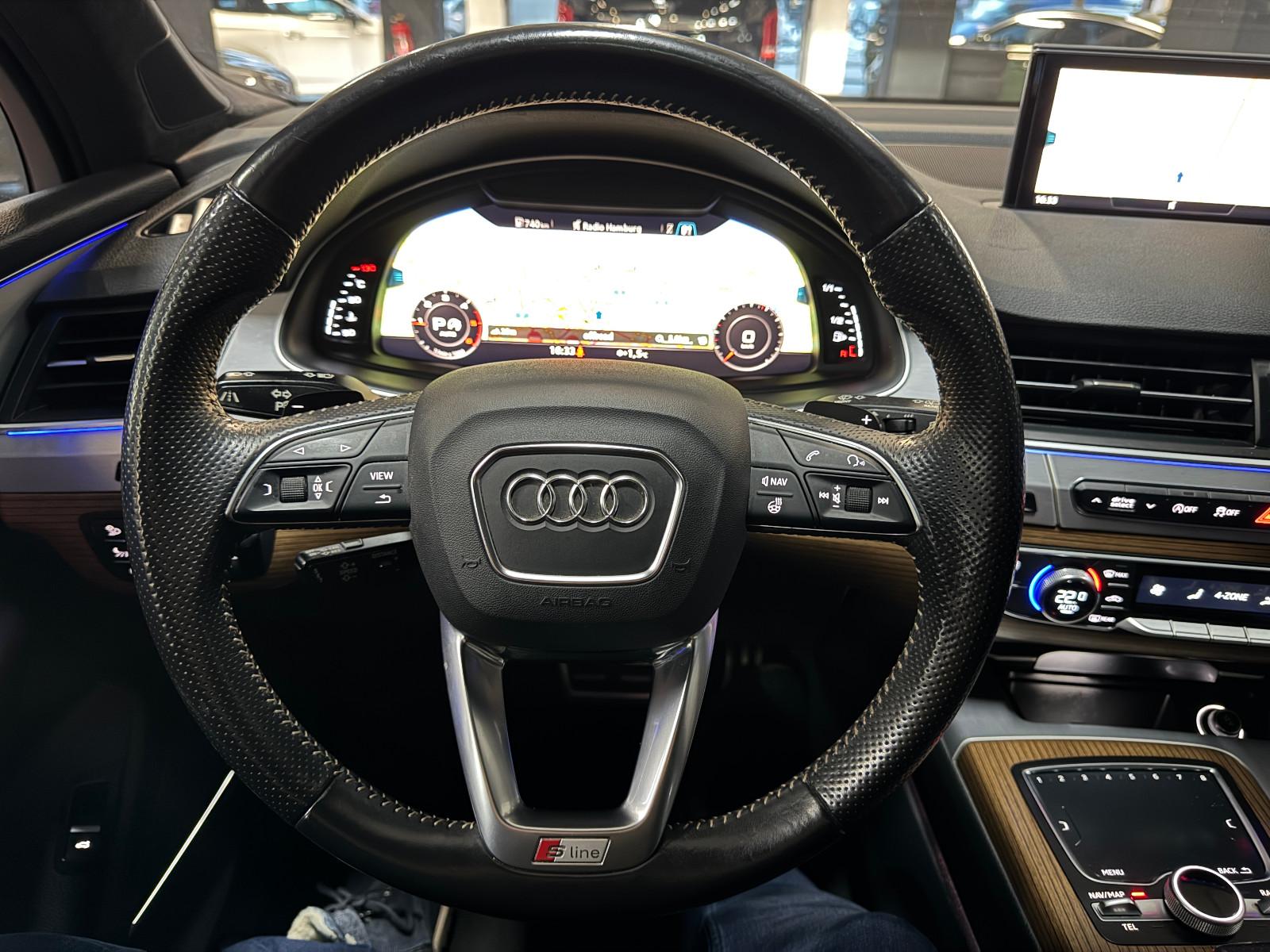 Audi Q7 3.0 TDI QUATTRO 3X S-LINE VOLLAUSTATTUNG 21´