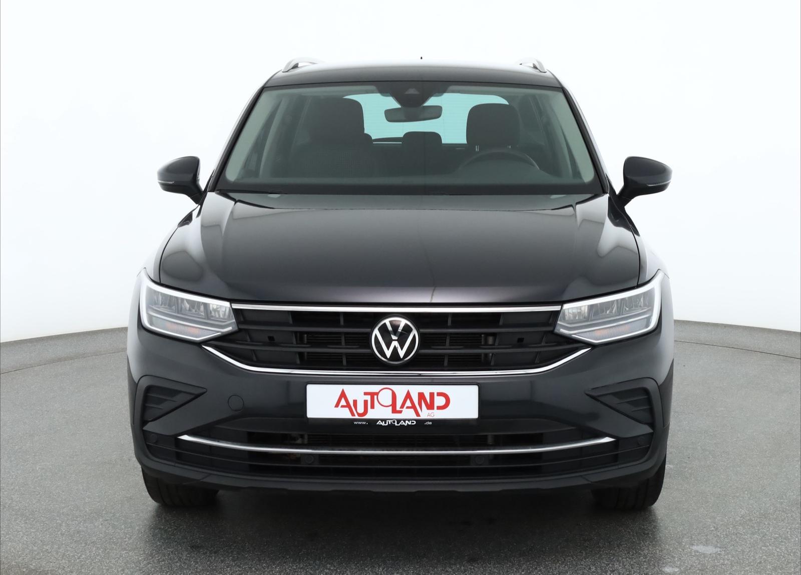Volkswagen Tiguan 1.5 TSI LED ACC Navi Sitzheizung PDC AHK, миниатюра 8