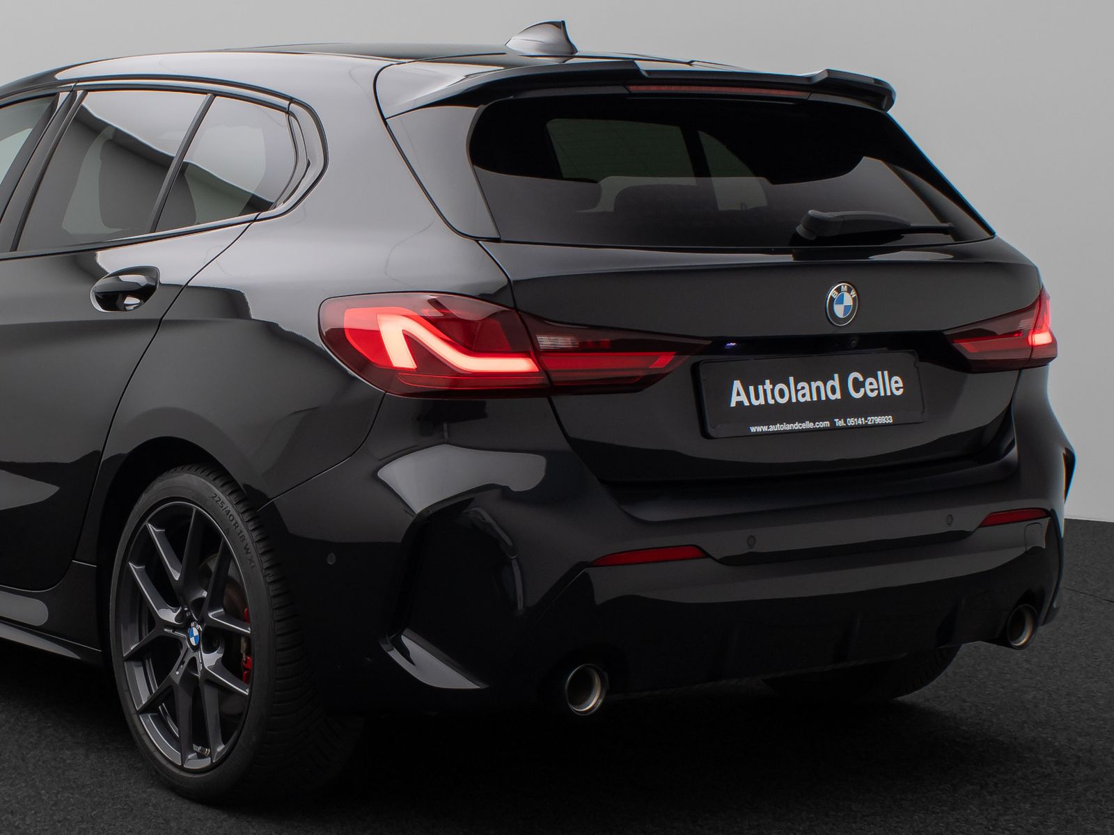 Fahrzeugabbildung BMW 120i M Sport Pro Panorama Kamera DAB H/K Komfort