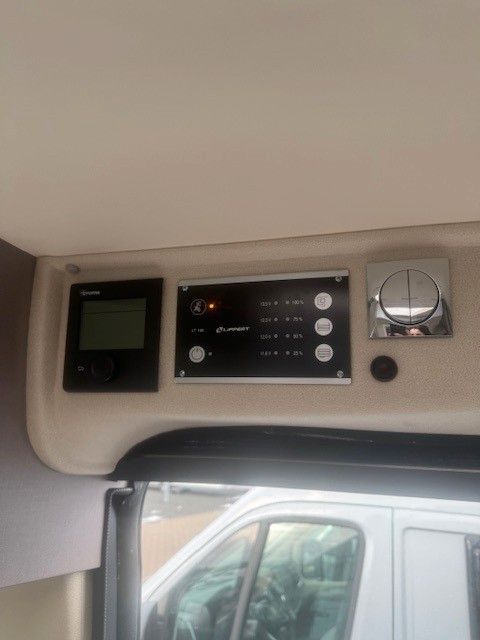 Fahrzeugabbildung Bürstner Eliseo C 642 *Automatik*Safety*RFK*Alu*RDKS