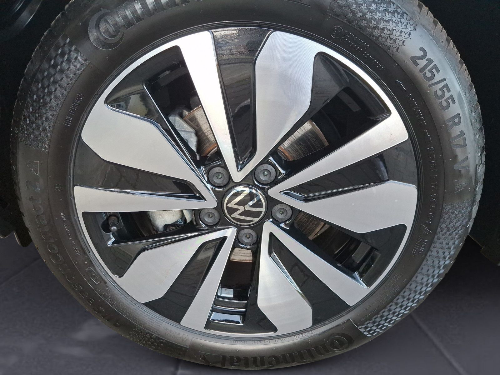 Volkswagen T-Roc - Bild 12