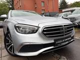 Mercedes-Benz E 300 de Exclusive/Automa/360*/LEDER/ACC/MEMORY - Mercedes-Benz E 300 Gebrauchtwagen in Stuttgart