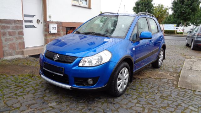 Suzuki SX4 Club*Klima*AHK*ALLRAD*1.Hand*