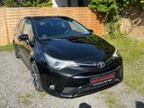 Toyota Avensis Touring Sports Business Edition*SCHECK* - gebrauchte Toyota Avensis aus dem Jahr 2016