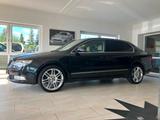 Skoda Superb 2.0 TDI Elegance 4x4 Leder Xenon Navi - Skoda Superb: Elegance