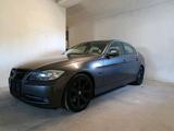 BMW E90 330i N52 - BMW 330 aus 2005: 330i
