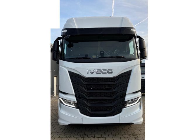 Iveco S WAY 580 & 500 Retarder NEW-Model 2025 6 Stück 